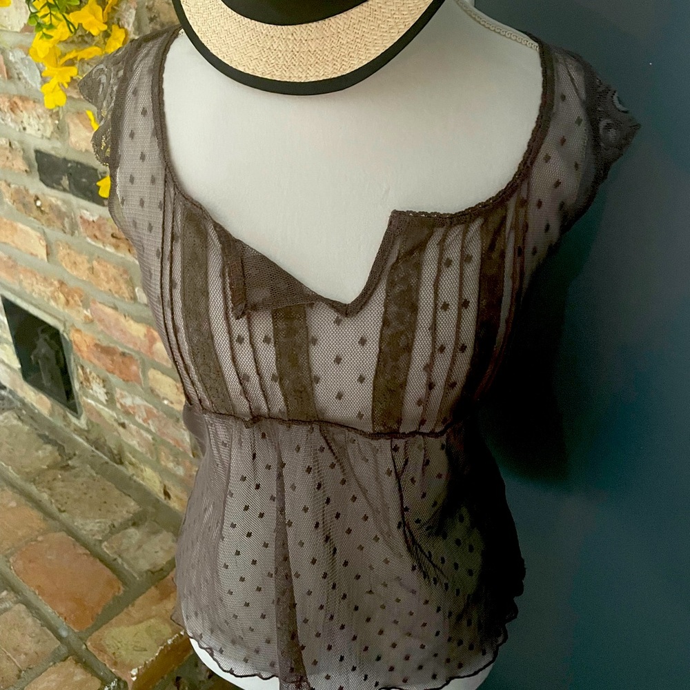 H&M sheer light brown top